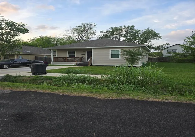 3rd image of 428 1/2 N Carolina St, Houston, TX 77029 | MLS# 4583063