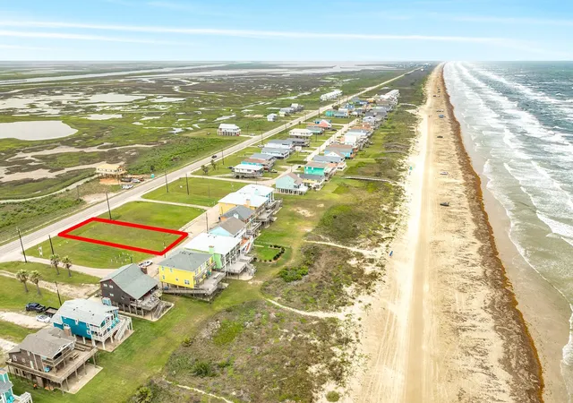 Homes for sale in Surfside Beach, TX | 2442 6 Bluewater Hwy, Surfside Beach, TX 77541 | MLS# 98002973