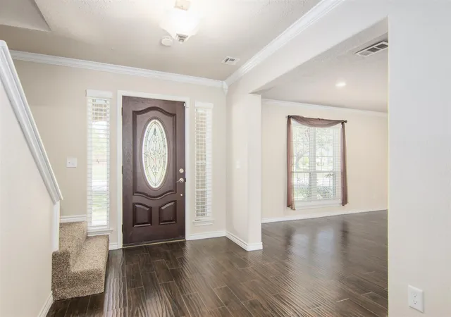 Photo 3 of Single family home for sale at 20727 Atascocita Shrs Dr, Humble, TX 77346 | MLS# 23835009 | Listing updated on 2026-06-07