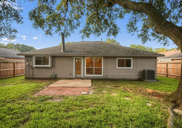15th image of 2514 Portland Dr, Richmond, TX 77406 | MLS# 42519899