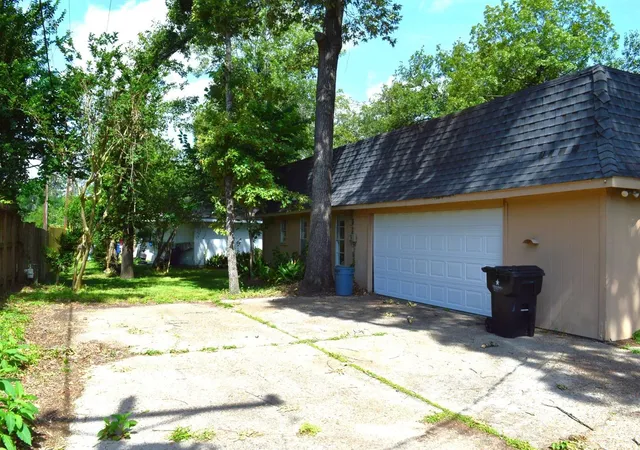 5th image of 314 Tara Park, Conroe, TX 77302 | MLS# 33605356