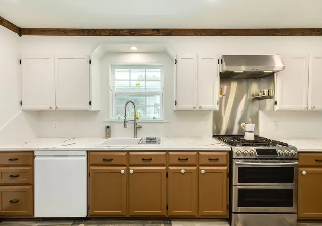 3rd image of 5501 Main St, Santa Fe, TX 77510 | MLS# 92630335