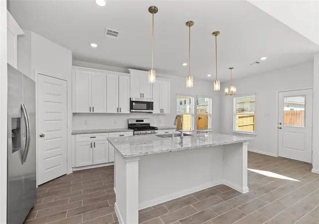 4th image of 1822 Archwood Dr, Humble, TX 77338 | MLS# 12228185