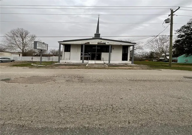 Photo 3 of Land for sale at 611 609 Oak St, La Marque, TX 77568 | MLS# 80844822 | Listing updated on 2026-08-01