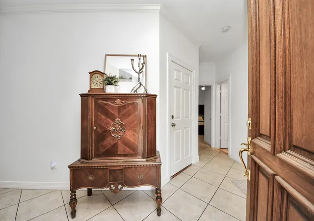 Photo 3 of Single family home for sale at 4003 Feagan St #1, Houston, TX 77007 | MLS# 65504834 | Listing updated on 2026-06-27