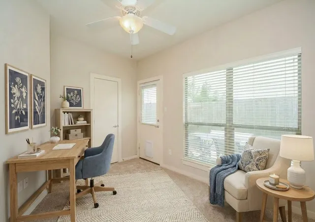 Photo 3 of Sale Pending at 4020 Center St, Houston, TX 77007 | MLS# 56702249 | Listing updated on 2026-08-05