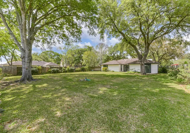 Homes for sale in Alvin, TX | 105 W Wildwinn Dr, Alvin, TX 77511 | MLS# 96702144