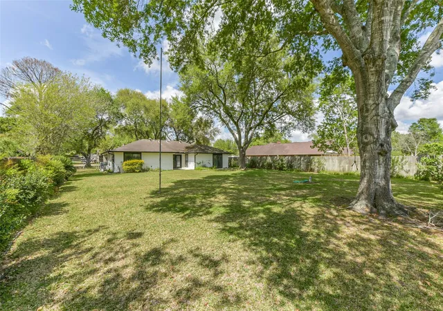 Homes for sale in Alvin, TX | 105 W Wildwinn Dr, Alvin, TX 77511 | MLS# 96702144
