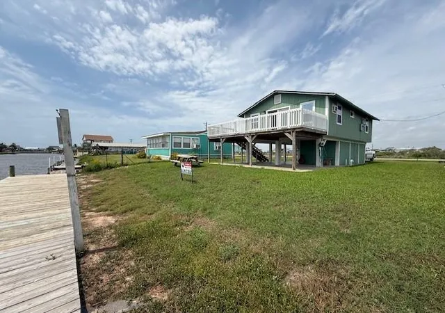 Homes for sale in Bay City, TX | 855 County Road 201, Bay City, TX 77414 | MLS# 96256222