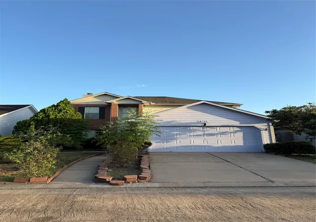 2nd image of 8711 April Arbor Ct, Houston, TX 77031 | MLS# 37322140