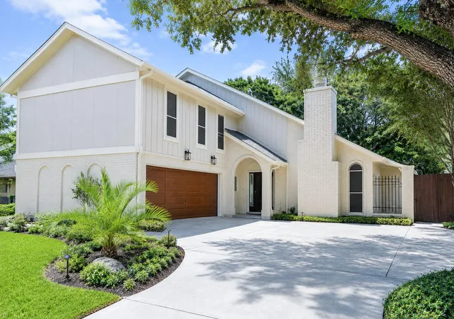 Photo 1 of Single family home for sale at 515 Lorie Ln, Seabrook, TX 77586 | MLS# 81665330 | Listing updated on 2026-09-14