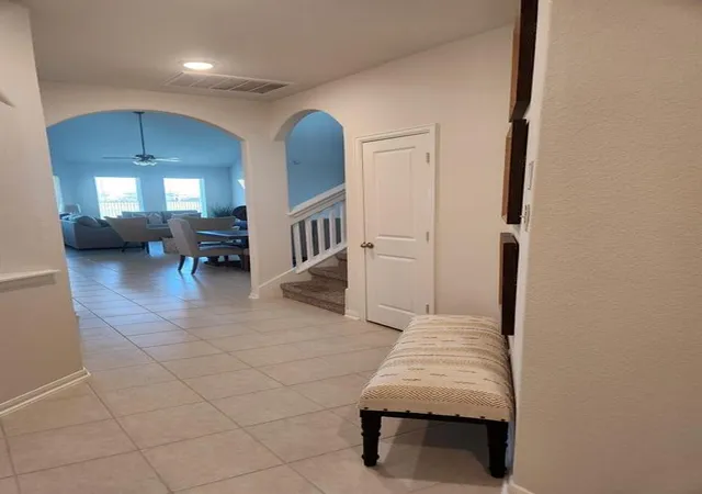4th image of 4623 Crescent Lake Cir, Baytown, TX 77521 | MLS# 41662213
