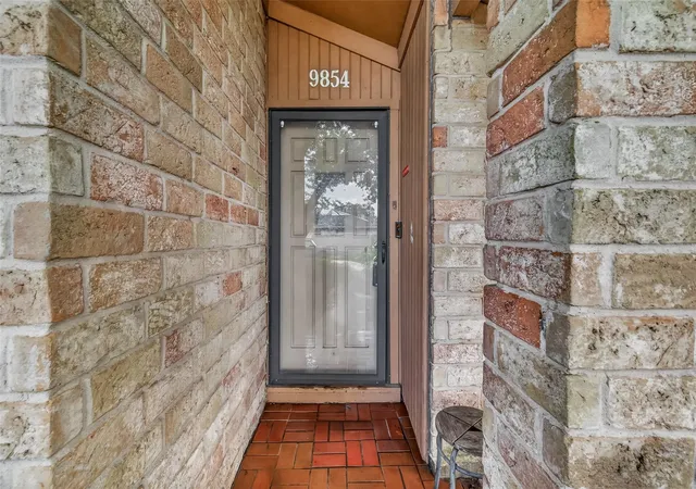Photo 3 of Single family home for sale at 9854 Sagebark Dr, Houston, TX 77089 | MLS# 89097625 | Listing updated on 2026-09-16