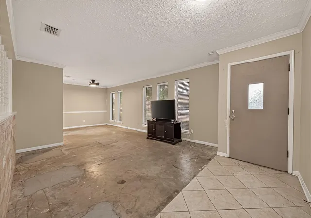 Photo 4 of Single family home for sale at 9854 Sagebark Dr, Houston, TX 77089 | MLS# 89097625 | Listing updated on 2026-09-16