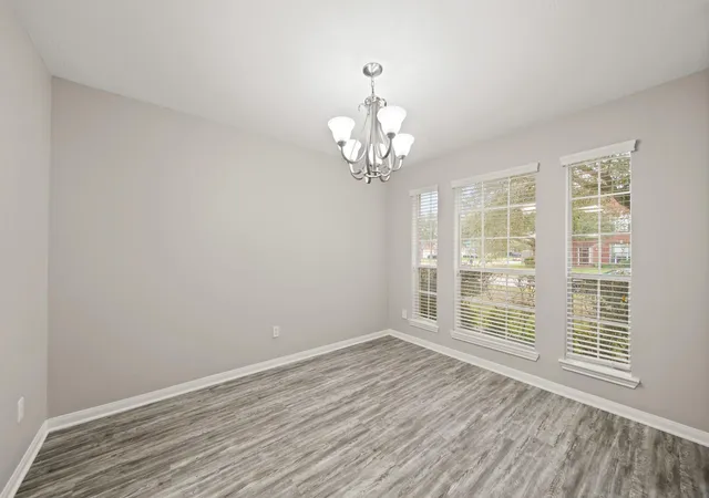5th image of 4035 E Teal Estates Cir, Fresno, TX 77545 | MLS# 51159300