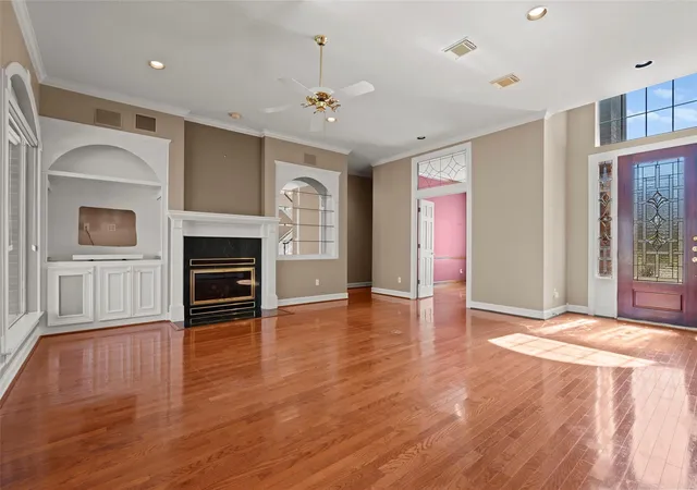 Photo 3 of Single family home for sale at 299 Wedgewood Dr, Montgomery, TX 77356 | MLS# 60715540 | Listing updated on 2026-07-08
