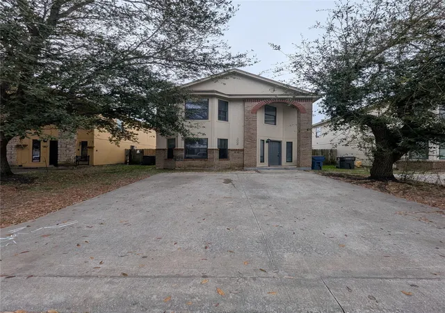 2nd image of 3006 La Estancia Ln, Houston, TX 77093 | MLS# 80577054