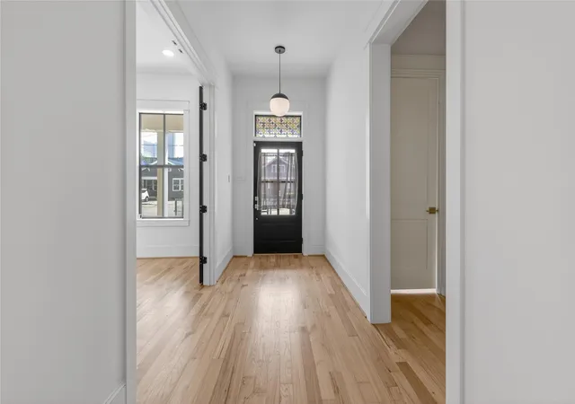4th image of 1308 Bingham St, Houston, TX 77007 | MLS# 34772776