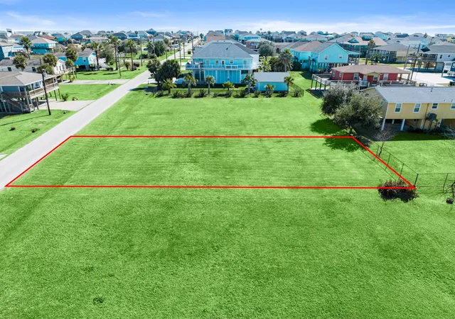 Photo 1 of Land for sale at 979 Wommack, Crystal Beach, TX 77650 | MLS# 54554791 | Listing updated on 2026-01-29