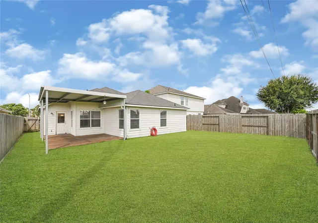 Photo 3 of Single family home for sale at 15130 Diamond Way, Baytown, TX 77523 | MLS# 5677877 | Listing updated on 2026-09-07