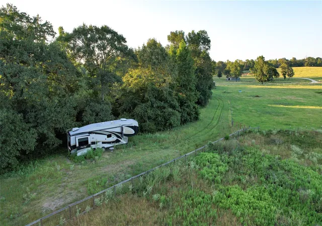 Photo 22 of Sale Pending at 3188 S State Hwy 75, Buffalo, TX 75831 | MLS# 76054456 | Listing updated on 2026-09-11