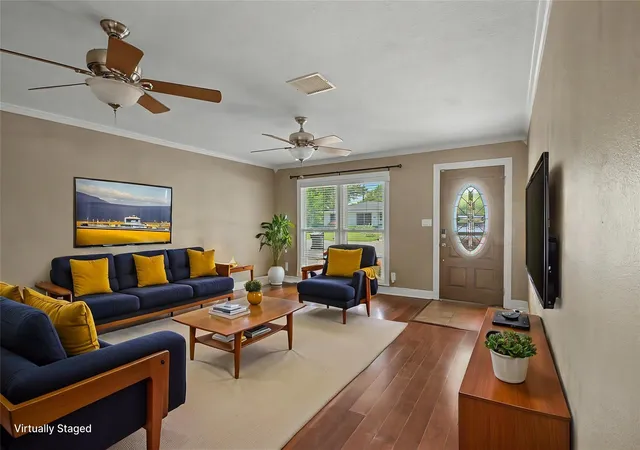 Photo 3 of Single family home for sale at 7213 Youpon Dr, Galveston, TX 77551 | MLS# 82976203 | Listing updated on 2026-09-03