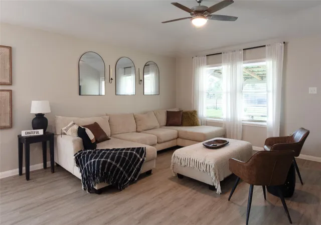 4th image of 38340 Park View Dr, Hempstead, TX 77445 | MLS# 6720102