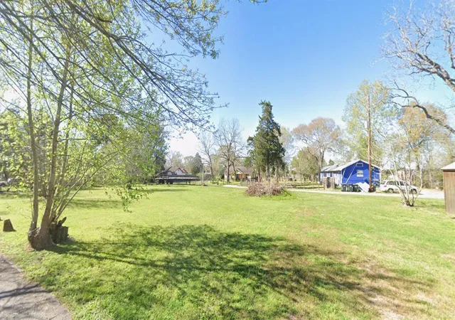 Photo 3 of Land for sale at 202 Dawson St, Sealy, TX 77474 | MLS# 40397113 | Listing updated on 2026-07-29