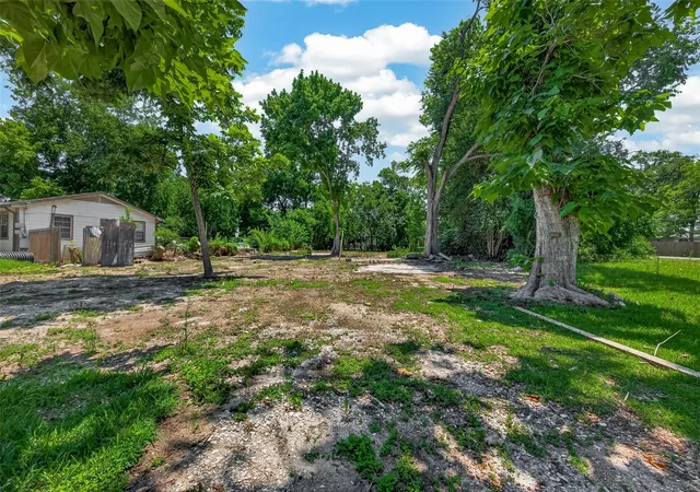 Photo 3 of Land for sale at 3704 Topping St, Houston, TX 77093 | MLS# 21460118 | Listing updated on 2026-05-22