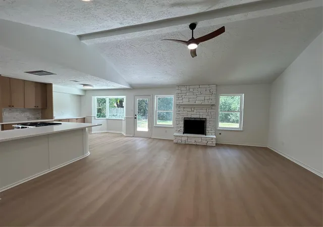 4th image of 12118 Dorrance Ln, Meadows Place, TX 77477 | MLS# 81515722