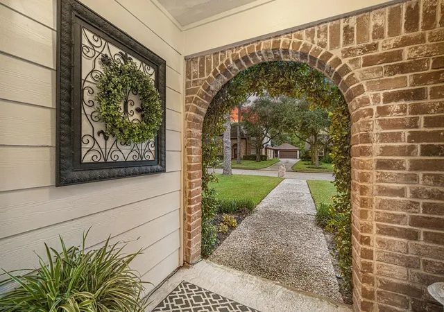 Photo 4 of Sale Pending at 703 Cranfield Ct, Katy, TX 77450 | MLS# 12141451 | Listing updated on 2026-09-16