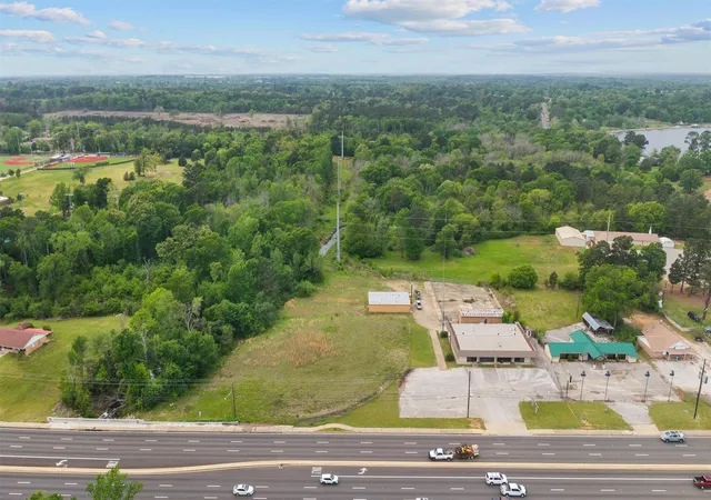 3rd image of 1404 N Northwest Loop 323, Tyler, TX 75702 | MLS# 53342778