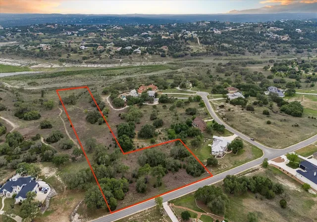 3rd image of 161 Mystic Shores Blvd, Spring Branch, TX 78070 | MLS# 21283770