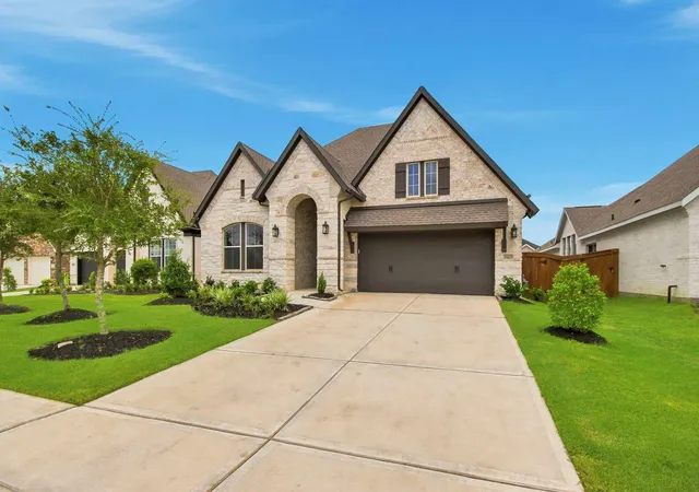 Photo 1 of Single family home for sale at 19615 Holly Pierce Dr, Cypress, TX 77433 | MLS# 56906683 | Listing updated on 2026-09-19