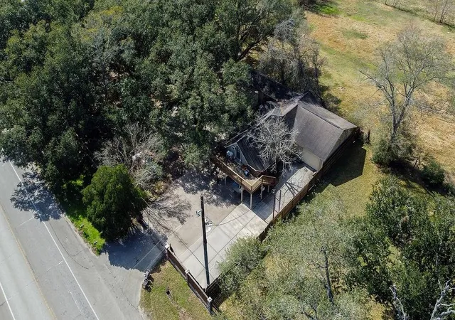 Photo 4 of Sale Pending at 6102 Masters Rd, Manvel, TX 77578 | MLS# 15918373 | Listing updated on 2026-09-13