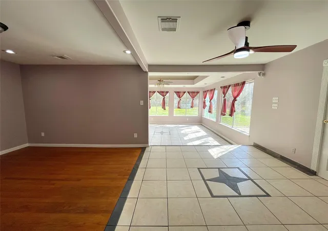 Homes for sale in Houston, TX | 7230 Sims Dr, Houston, TX 77061 | MLS# 82190773