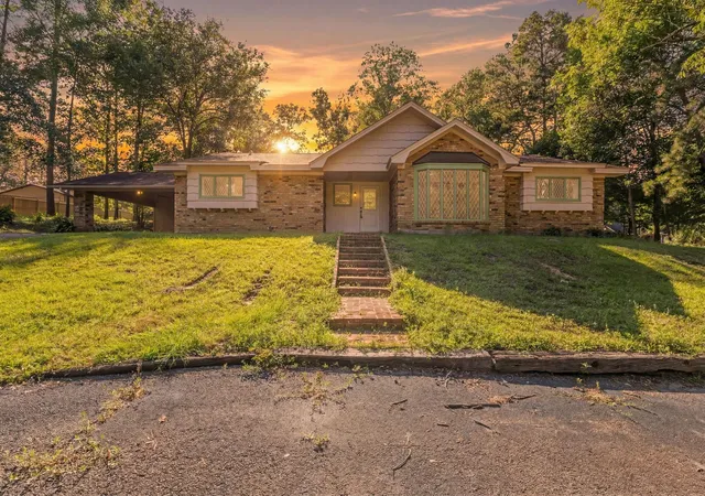 Homes for sale in Woodville, TX | 130 Forest Dr, Woodville, TX 75979 | MLS# 50228380