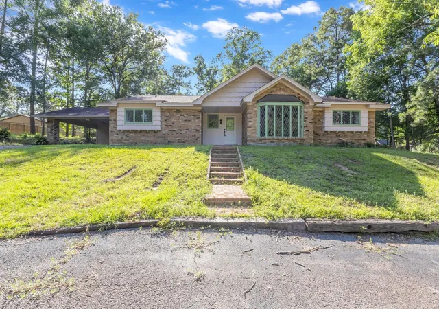 Homes for sale in Woodville, TX | 130 Forest Dr, Woodville, TX 75979 | MLS# 50228380