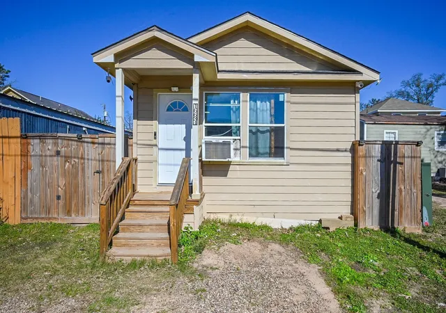 Homes for sale in Montgomery, TX | 16634 Meadowcroft St, Montgomery, TX 77316 | MLS# 18462262