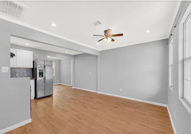 3rd image of 2210 Marshall St, Pasadena, TX 77506 | MLS# 34065746