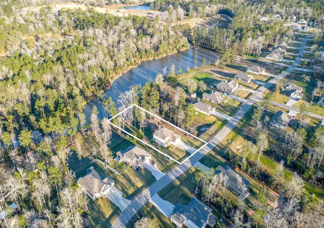 2nd image of 11731 Oakwood Ranch Dr, Willis, TX 77378 | MLS# 77118040