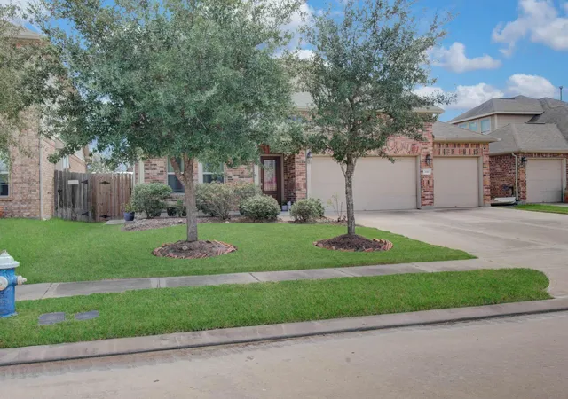 Photo 3 of Single family home for sale at 3310 Benbrook Springs Ln, Katy, TX 77449 | MLS# 55578280 | Listing updated on 2026-08-30