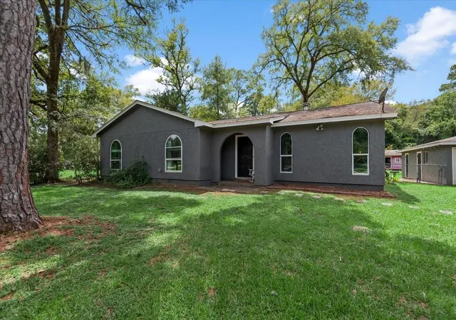 1st image of 25565 Lonestar Blvd, Waller, TX 77484 | MLS# 70493354