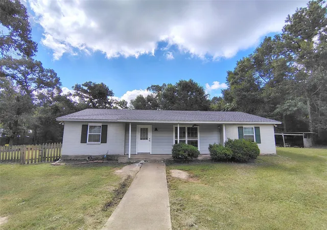 Photo 3 of Single family home for sale at 25934 Pine Oak Dr, Hockley, TX 77447 | MLS# 69899767 | Listing updated on 2026-08-25