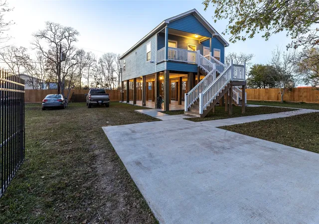 1st image of 1126 3 Ks, San Leon, TX 77539 | MLS# 26235987
