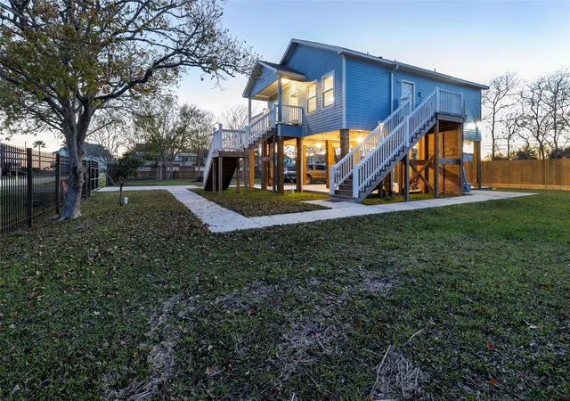 3rd image of 1126 3 Ks, San Leon, TX 77539 | MLS# 26235987