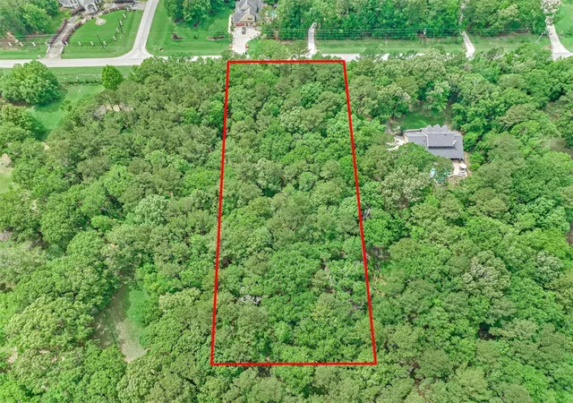 Photo 2 of Land for sale at 00 Lake Cmns Way, Huffman, TX 77336 | MLS# 69560209 | Listing updated on 2026-04-22
