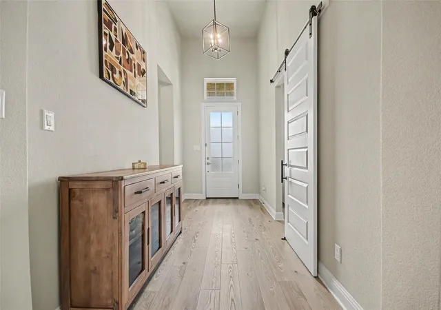 Photo 4 of Single family home for sale at 2131 Tioga View Dr, Rosharon, TX 77583 | MLS# 86003057 | Listing updated on 2026-09-05