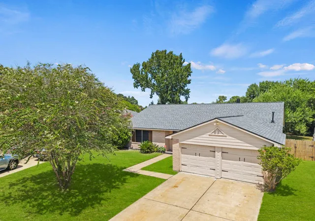 31st image of 20010 Crazy Horse Circle Dr, Katy, TX 77449 | MLS# 54234482