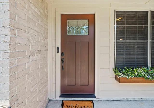 4th image of 20010 Crazy Horse Circle Dr, Katy, TX 77449 | MLS# 54234482